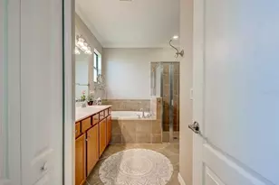 12390 Cinqueterre Dr, Venice, FL 34293 - Photo 49