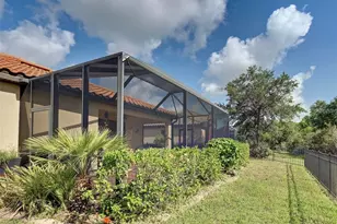 12390 Cinqueterre Dr, Venice, FL 34293 - Photo 9