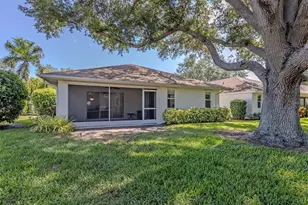 3224 Woodberry Ln, Sarasota, FL 34231 - Photo 19
