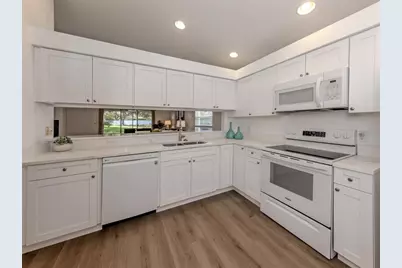 3224 Woodberry Lane, Sarasota, FL 34231 - Photo 5