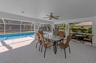 3224 Woodberry Ln, Sarasota, FL 34231 - Photo 31