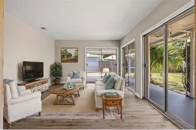 106 Aurora Street E, Venice, FL 34285 - Photo 23
