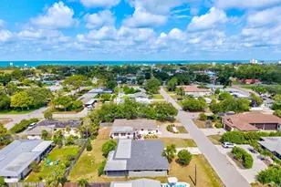 106 Aurora St E, Venice, FL 34285 - Photo 59