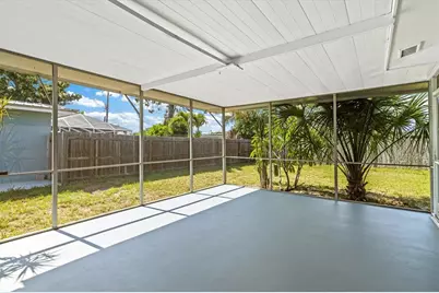 106 Aurora Street E, Venice, FL 34285 - Photo 45