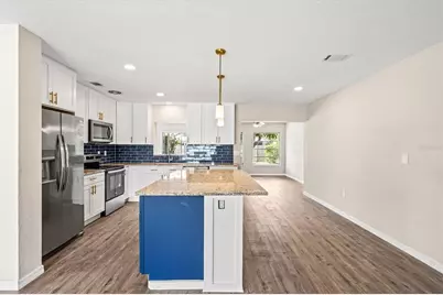 106 Aurora Street E, Venice, FL 34285 - Photo 11