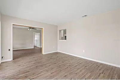 106 Aurora Street E, Venice, FL 34285 - Photo 25