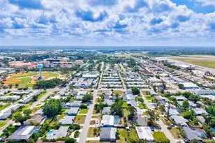 106 Aurora St E, Venice, FL 34285 - Photo 63