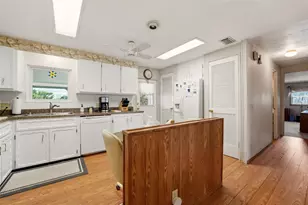 814 Grado Dr, Venice, FL 34285 - Photo 21