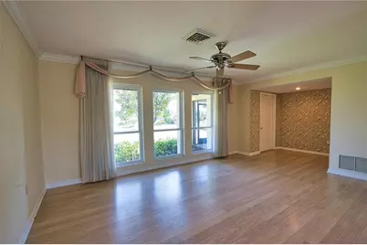 902 Pinehurst Lane, Venice, FL 34293 - Photo 9