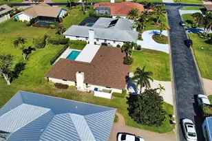 902 Pinehurst Ln, Venice, FL 34293 - Photo 77