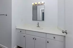 1720 Sandy Ct, Venice, FL 34293 - Photo 13