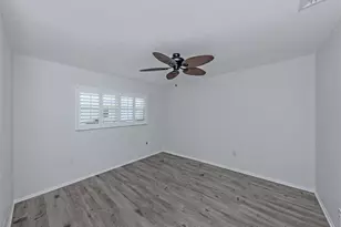 1720 Sandy Ct, Venice, FL 34293 - Photo 19