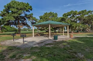 1720 Sandy Ct, Venice, FL 34293 - Photo 29