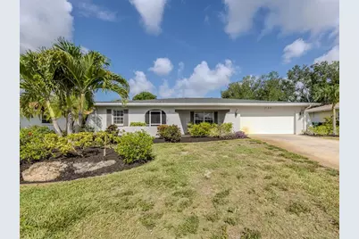 1720 Sandy Court, Venice, FL 34293 - Photo 1