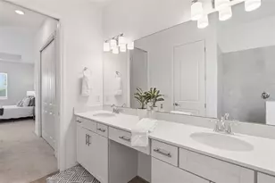 17300 Jadestone Ct, Venice, FL 34293 - Photo 33