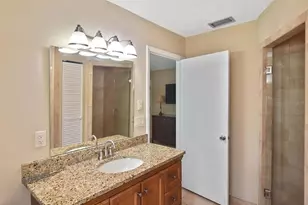 429 Darling Dr, Venice, FL 34285 - Photo 27