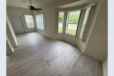 315 Auburn Woods Circle, Venice, FL 34292 - Photo 9