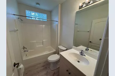 315 Auburn Woods Circle, Venice, FL 34292 - Photo 15