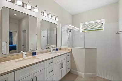 11909 Hunters Creek Road, Venice, FL 34293 - Photo 35