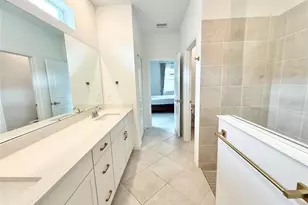 10995 Pinot Dr, Venice, FL 34293 - Photo 21