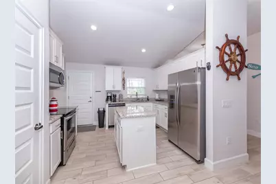 886 Euclid Road, Venice, FL 34293 - Photo 13