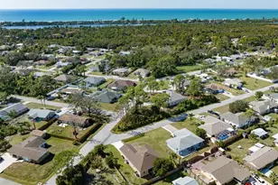 886 Euclid Rd, Venice, FL 34293 - Photo 33