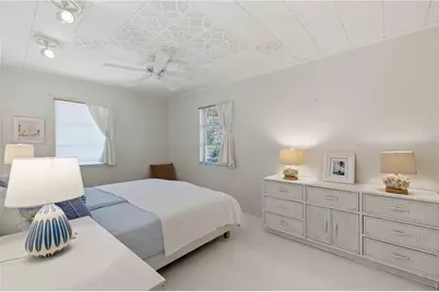 624 Bayshore Road, Nokomis, FL 34275 - Photo 29