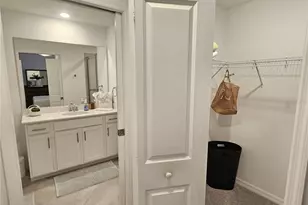 12180 Wellen Golf St, Venice, FL 34293 - Photo 45