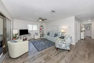 1712 Lakeside Dr, Venice, FL 34293 - Photo 5