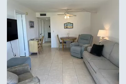 612 Bird Bay Drive S #112CAR, Venice, FL 34285 - Photo 5