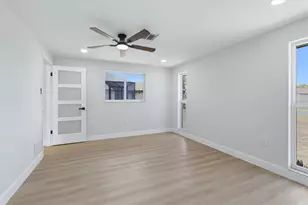 1600 Cypress Point Ct, Venice, FL 34293 - Photo 19