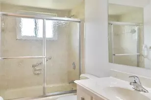 1379 Everest Rd, Venice, FL 34293 - Photo 25