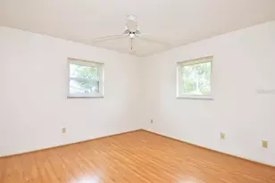 1379 Everest Rd, Venice, FL 34293 - Photo 9