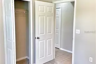 4114 Via Piedra Cir, Sarasota, FL 34233 - Photo 9