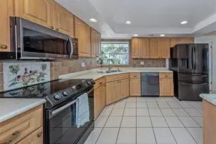 1480 Lakeside Dr, Venice, FL 34293 - Photo 13
