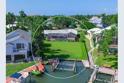 396 Bayshore Drive, Venice, FL 34285 - Photo 3
