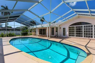 396 Bayshore Dr, Venice, FL 34285 - Photo 27