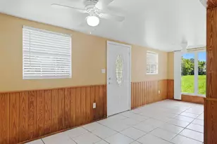 200 Orduna Dr, North Port, FL 34287 - Photo 15