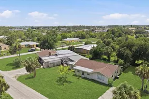 200 Orduna Dr, North Port, FL 34287 - Photo 7