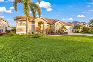 12808 Vista Pine Cir, Fort Myers, FL 33913 - Photo 3