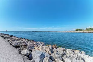 250 Santa Maria St, Venice, FL 34285 - Photo 59