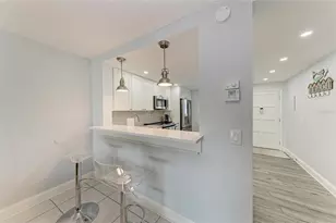 250 Santa Maria St, Venice, FL 34285 - Photo 15
