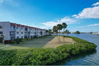 250 Santa Maria Street #219, Venice, FL 34285 - Photo 5