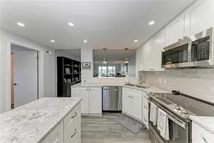 250 Santa Maria St, Venice, FL 34285 - Photo 13