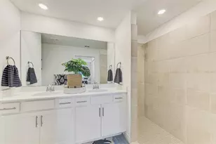 12520 Galapagos Ct, Venice, FL 34293 - Photo 39