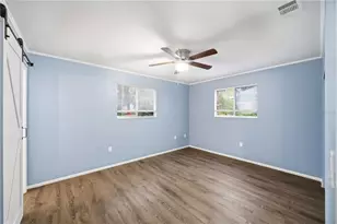 4057 Vana Dr, Sarasota, FL 34241 - Photo 15