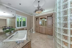630 N River Rd, Venice, FL 34293 - Photo 9