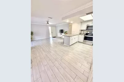 764 N Jefferson Avenue #764, Sarasota, FL 34237 - Photo 7