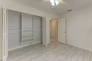 764 N Jefferson Ave, Sarasota, FL 34237 - Photo 15