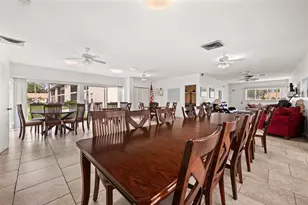 2763 Woodgate Ln, Sarasota, FL 34231 - Photo 29